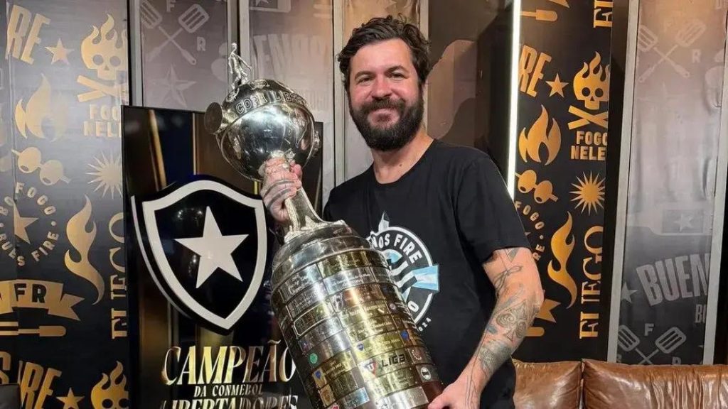 Gabiru deixa Botafogo TV e se junta à Arena Alvinegra; veja detalhes da despedida